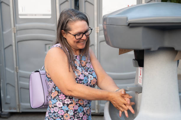 Affordable portable toilet rental in Yorkville, WI